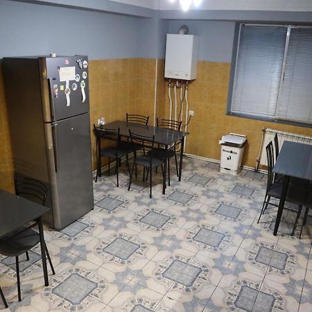 Sweet Sleep Hostel 예레반 외부 사진