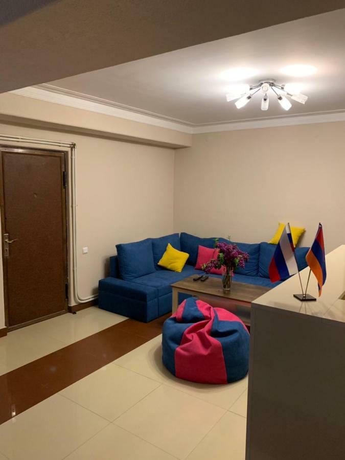 Sweet Sleep Hostel 예레반 외부 사진