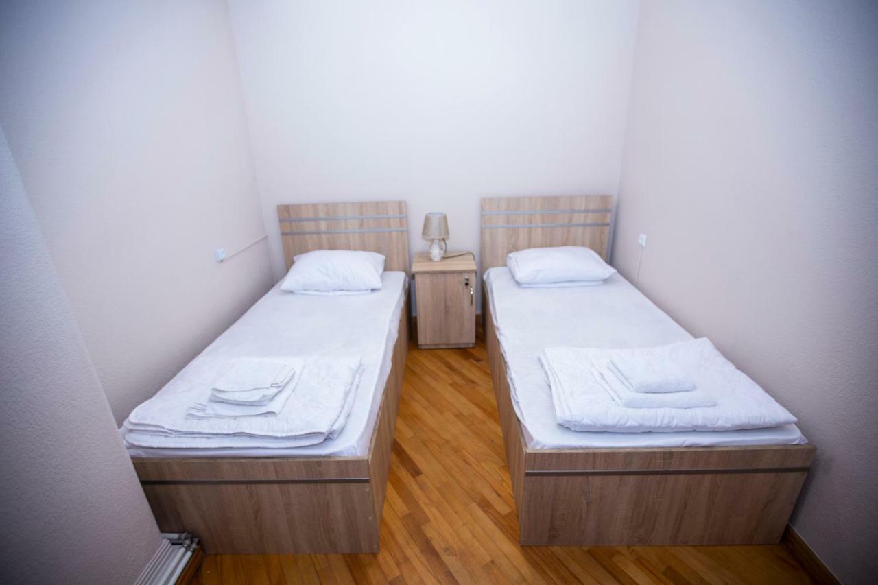 Sweet Sleep Hostel 예레반 외부 사진